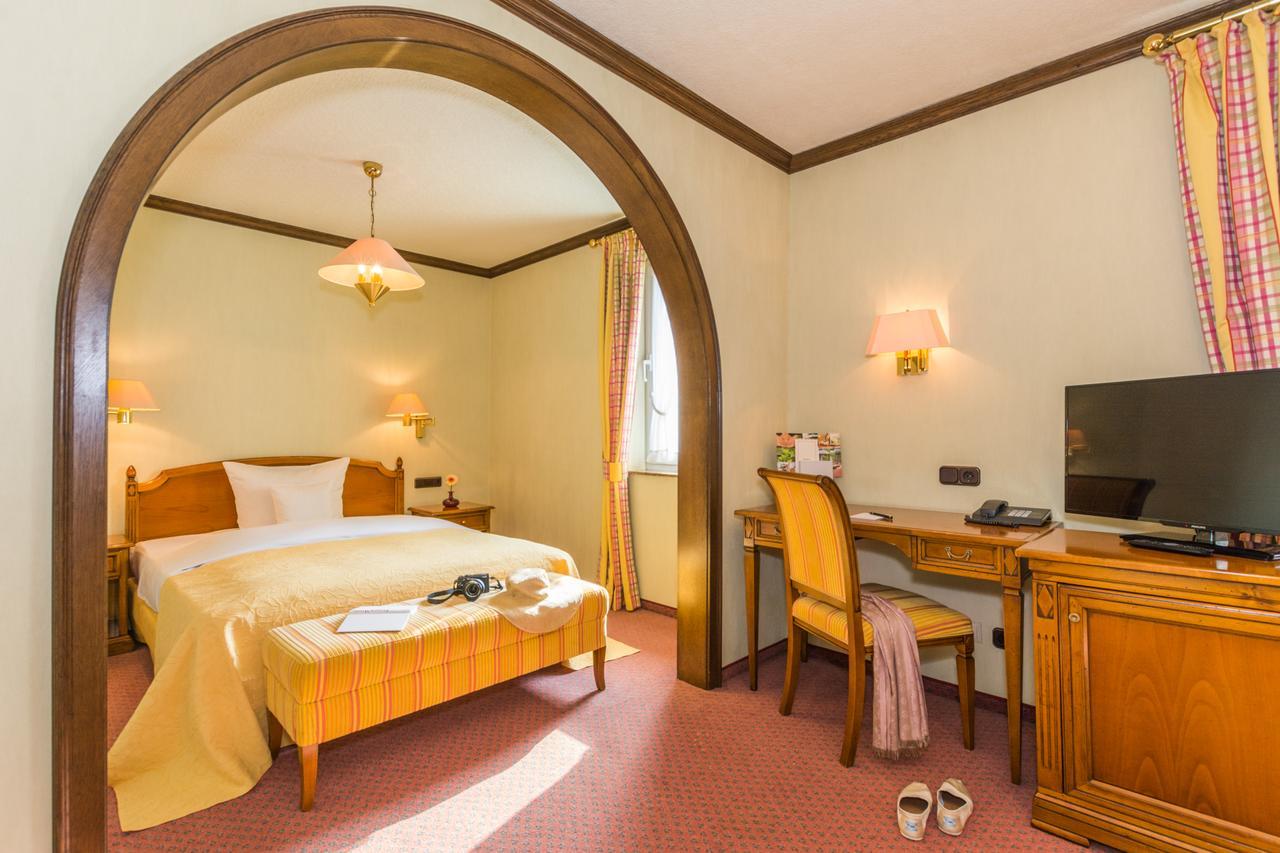 Hotel Lohmann's Romantik Gravenberg Langenfeld (North Rhine-Westphalia)